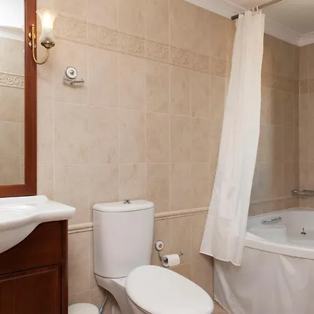 Agios Stefanos Sinion Sleeps 8 Pool Wifi